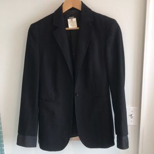 Elegant Italian blazer with silk sleeves